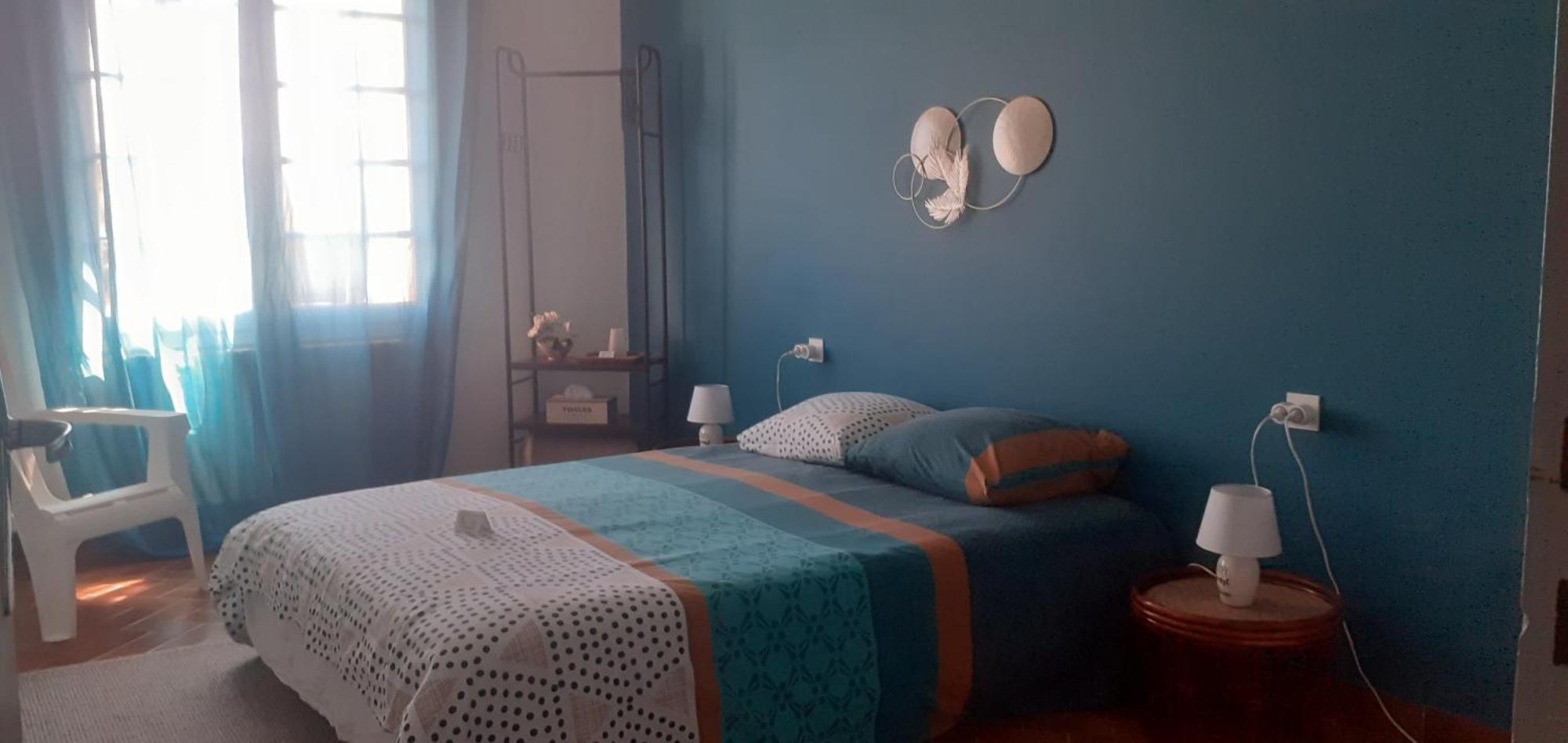 Arts & Passion Bed & Breakfast Mirambeau  Luaran gambar