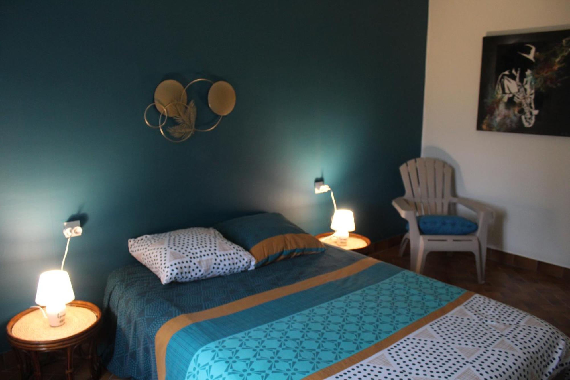 Arts & Passion Bed & Breakfast Mirambeau  Luaran gambar